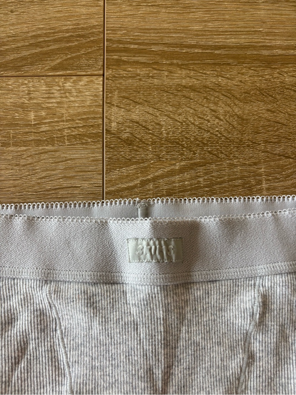 Skims Cotton Rib Boxer Shorts size medium - Picture 2 of 4